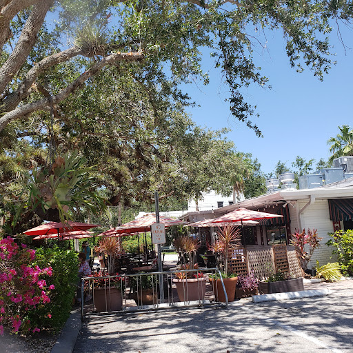 McGregor Cafe - Visual