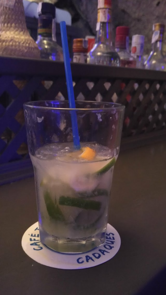 Café Tropical