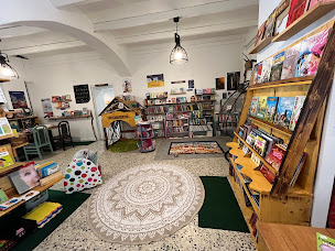 Photo n°2 de La Cie des Livres à Aubenas (Librairie de livres d'occasion)