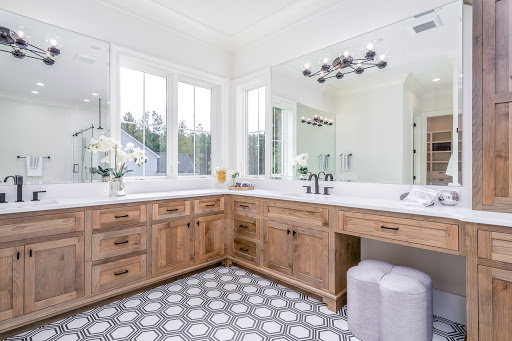 Christina Valkanoff Realty Group - Thumbnail