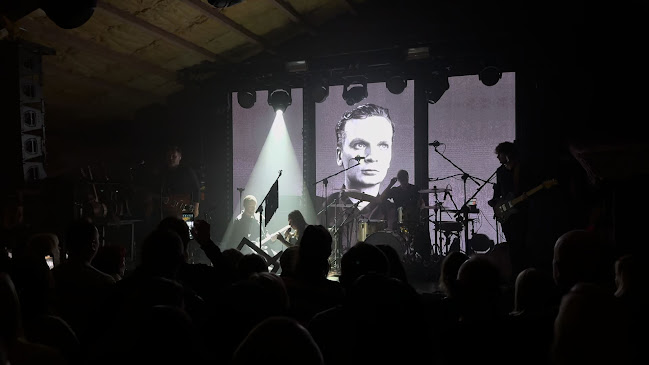 Comentarii opinii despre Dwór na Wichrowym Wzgórzu