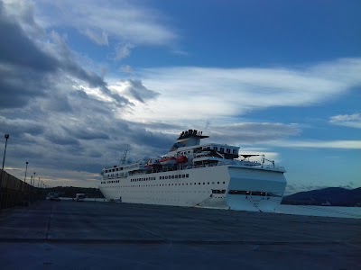 Photos of Parking &Omicron;&rho;&gamma;&alpha;&nu;&iota;&sigma;&mu;&omicron;ύ &Lambda;&iota;&mu;έ&nu;&omicron;&sigmaf; &Beta;ό&lambda;&omicron;&upsilon; (Volos Port Authority