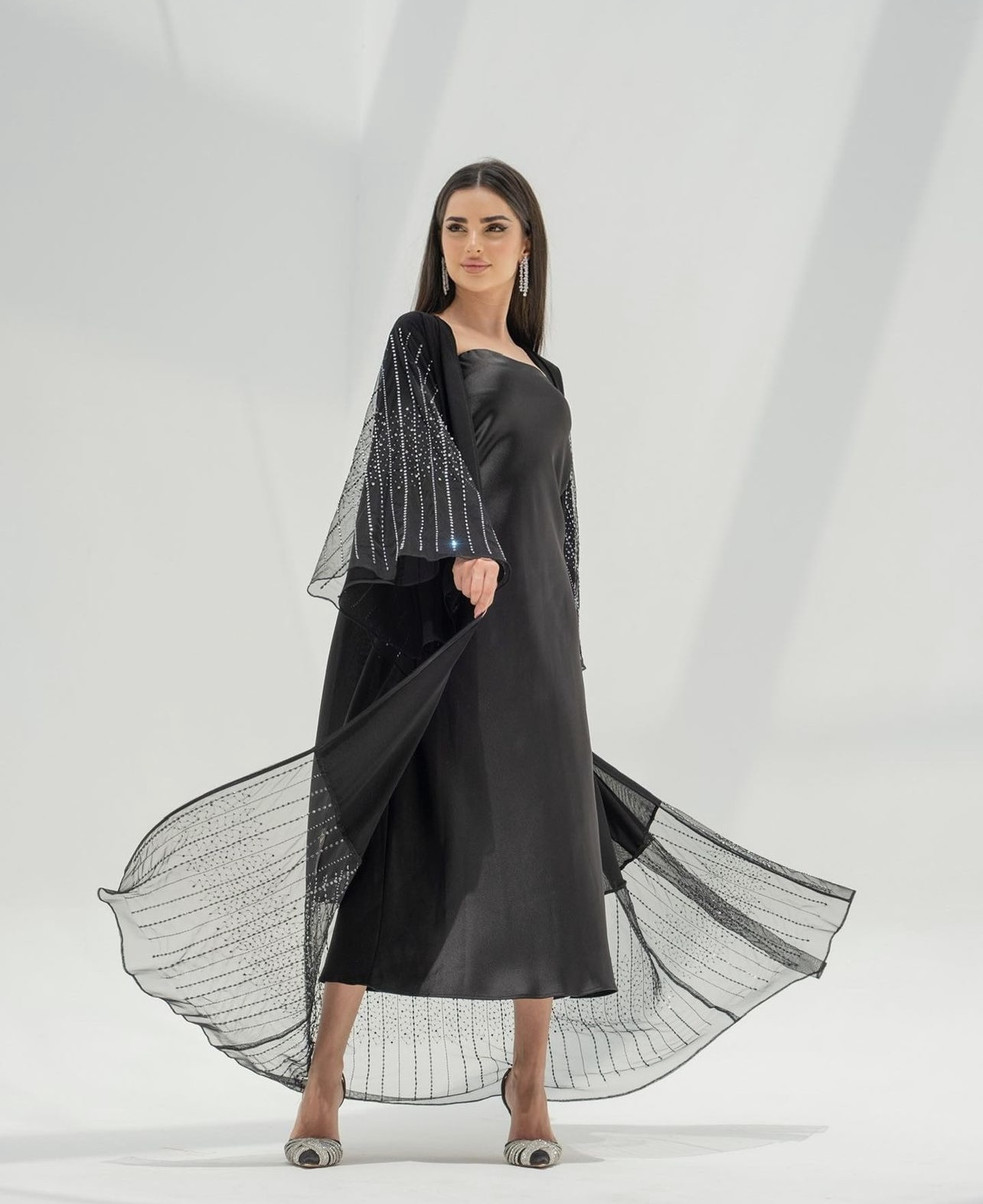 تالا للعبايات - صورة 2