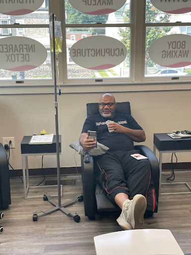 Redwood Beauty & Wellness - Thumbnail