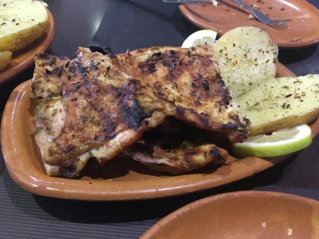La Posta - Parrilla Argentina