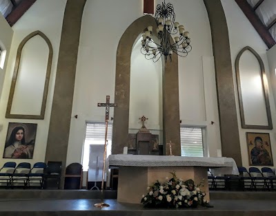 Photos of Eglise Sainte Th&eacute;r&egrave;se