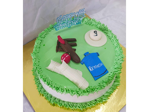 Cricket theme cake post image