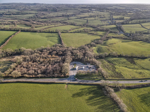Penblewin Car Park (Free) & WC