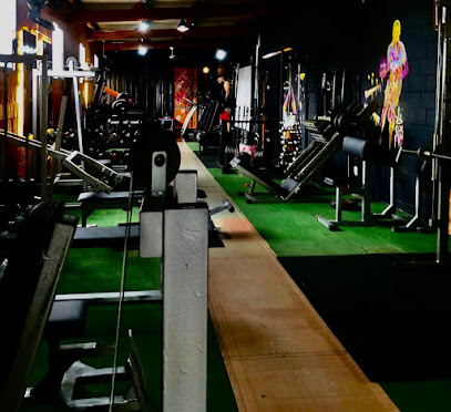 ACADEMIA SUZANO - CTEVOLUTIONFIT