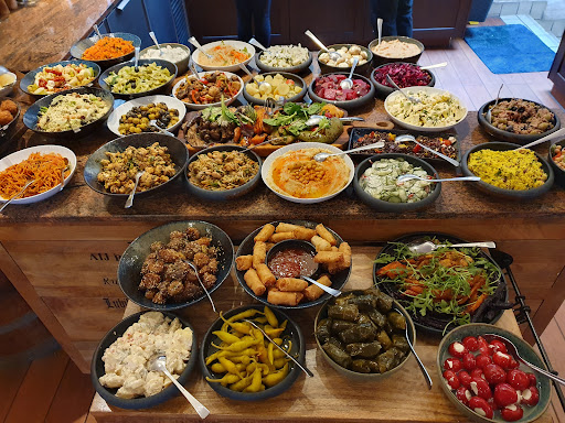 Restaurant Max'es - Thumbnail