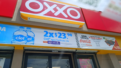 Oxxo Portal de Salinas