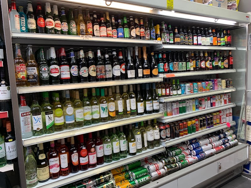 Hari Food and Wine photo 2