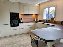 Raison Home - Yvonnick HUET - Concepteur Agenceur de cuisines et rangements sur-mesure à Château-Thébaud