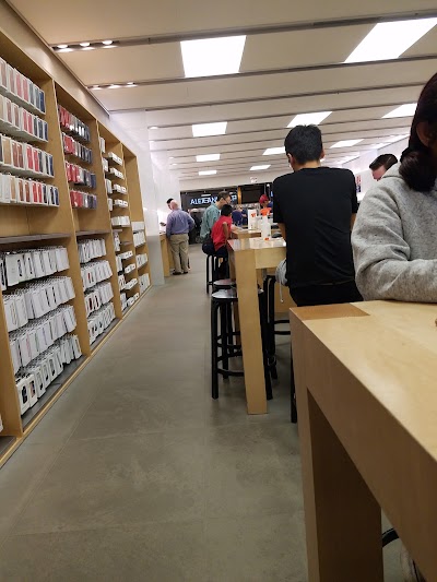 Photos of Apple Shadyside