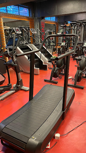 THE SUPES CLUB ANNANAGAR - Best Premium Gym in Chennai