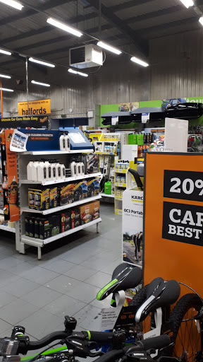 Halfords - Wolverhampton - Visual