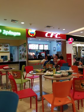 Food Court Giant Sentul City, Author: Stefanus Widyamurdani