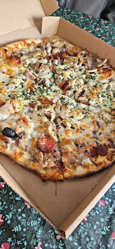 Photo 6 - DELICIOUS PIZZA&BAR