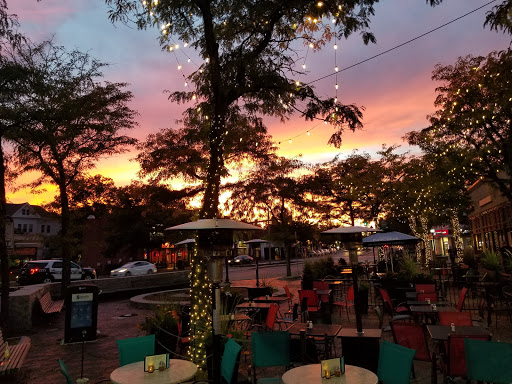 Arlington Centered - Visual