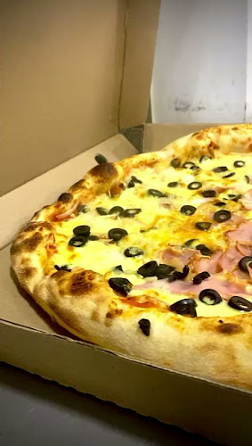 Opiniones de Pizzería IL CORCOLINO en Puente Alto - Restaurante