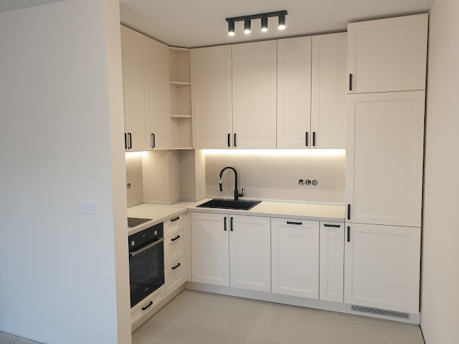 Славия, ул. „Хайдушка поляна“ 22, 1612 София