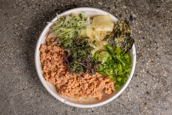 Gogo Ya * Ms. Clucks Deluxe * Mr. RoniCups Pizza by null