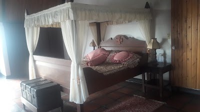 Photos of El Mes&oacute;n de la Sierra - Hoster&iacute;a