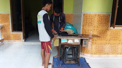 Photos of Tailor Kroya