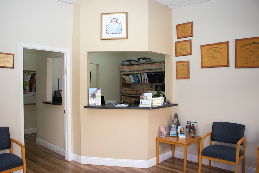 Raphael Arwas DDS - Visual
