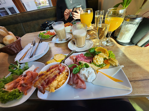 Kaffeehaus Madlen im neuen Rathaus Gallery - Germany