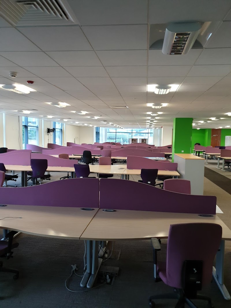 Office Clearance Furniture sales Leeds photo 2