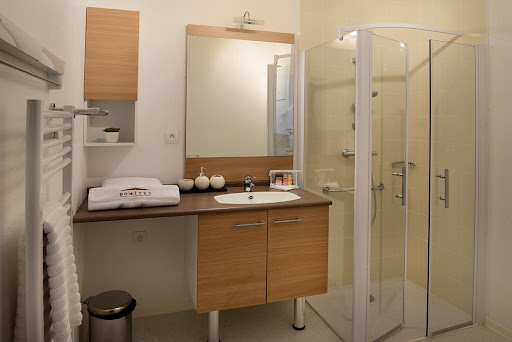 Photo de Résidence Services Seniors DOMITYS - Les Tours d'Or à Laroque-des-Albères (66740)