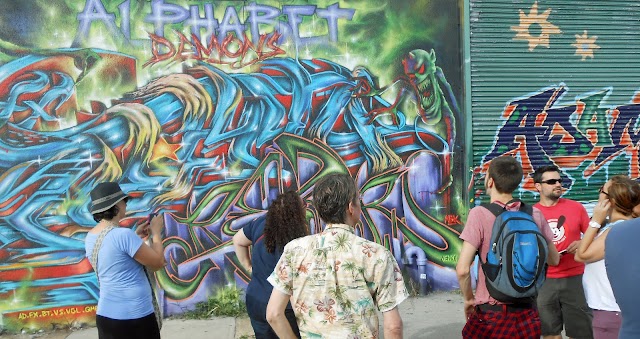 Brooklyn Unplugged Tours - Graffiti & Street Art Walking Tour in Brooklyn