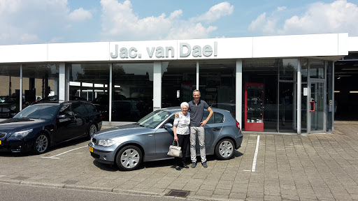 Automobielbedrijf Van Dael BV