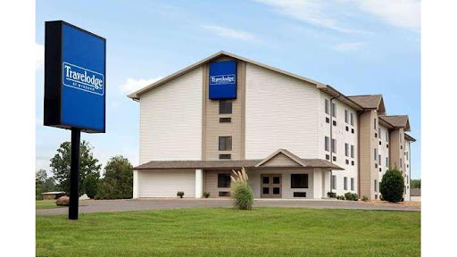 Travelodge by Wyndham Livonia Logo