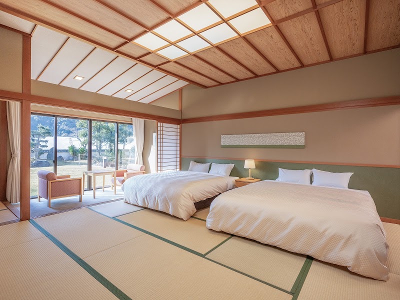 湯本観光ホテル西京