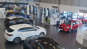 Photo n°4 de Renault Bayonne - edenauto à Bayonne (Vendeur de voitures d'occasion)