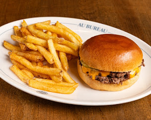 Photo n°24 de Au Bureau - Pub et Brasserie Boulogne-Billancourt à Boulogne-Billancourt (Bar sportif)