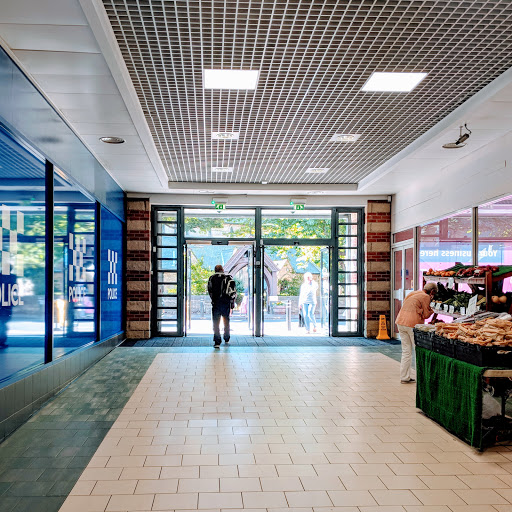 Park View Shopping Centre Gallery - United States