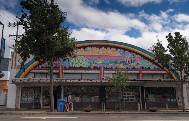 Amoeba Music