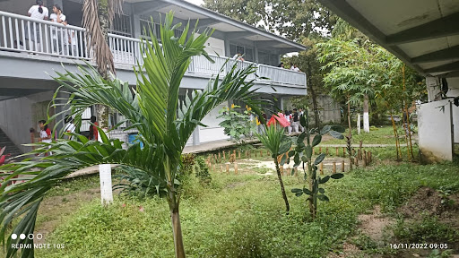 Bachelors School Campus 40 - Thumbnail
