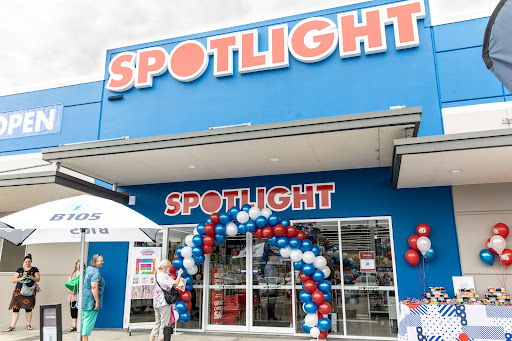 Spotlight Windsor - Visual