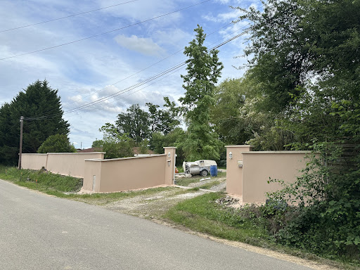 Photo de SARL BARAN Maçonnerie - Rénovation - Villa - Piscine - Terrasse - Carrelage à Laiz (01290)