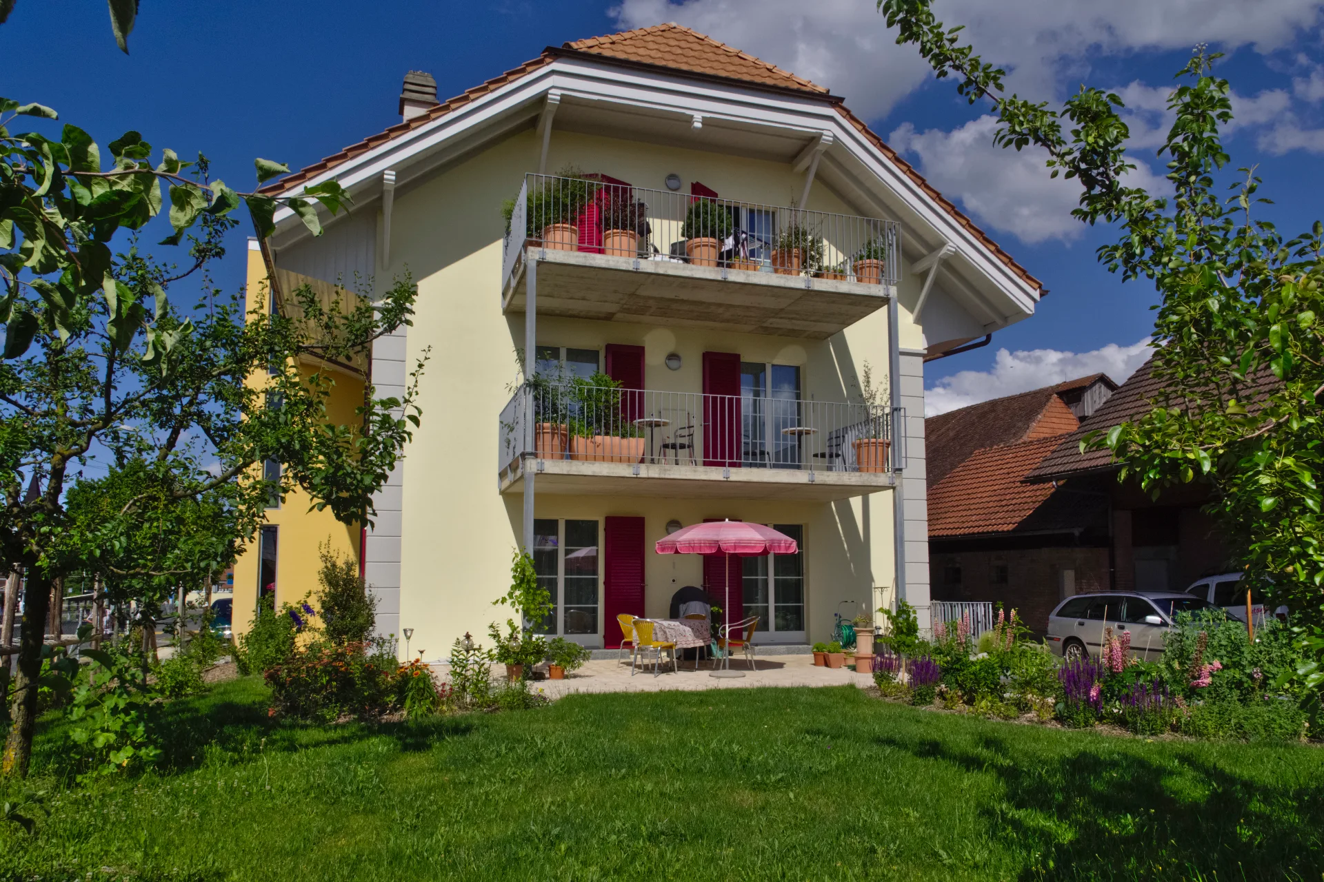 B&B perron13