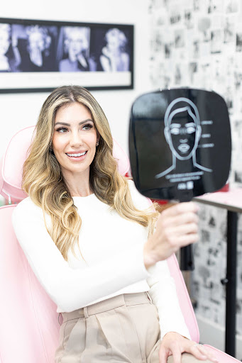 Skinjectables Anti-Aging Bar