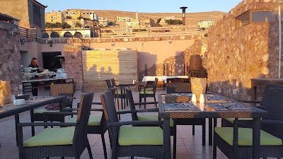 Photos of Tetra Hotel