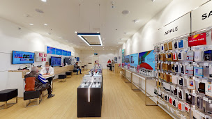 Photo n°11 de Boutique SFR Narbonne Bonne Source à Narbonne (Opérateur téléphonique)