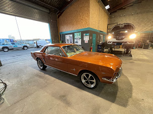 Photo n°7 de TOP CARROSSERIE - CARROSSERIE BOULONNAISE à Boulogne-sur-Mer (Service d'esthétique automobile)