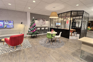 Photo n°1 de PAROYES IMMOBILIER à Allauch (Agence immobilière)