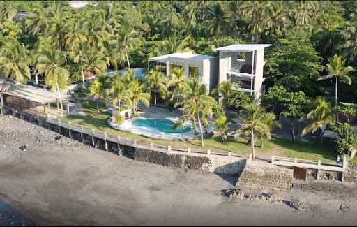 Fishermans Resort Life